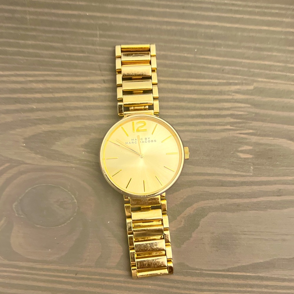 Good Marc Jacob’s watch